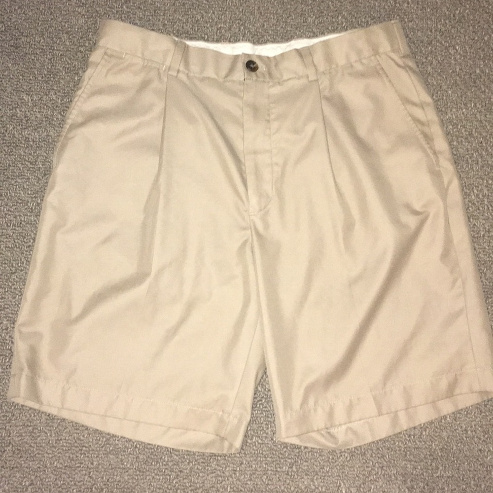 Brooks Brothers Saint Andrew Links chino shorts34W